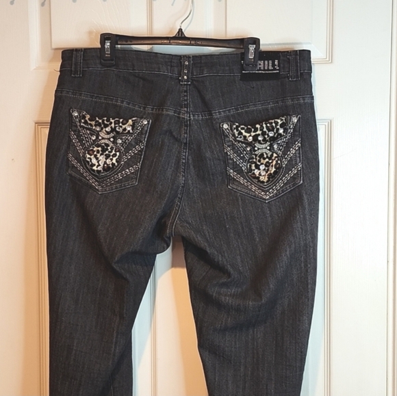 💜5/$20 Thrill Women's Jeans Size 19/20 - Picture 6 of 13